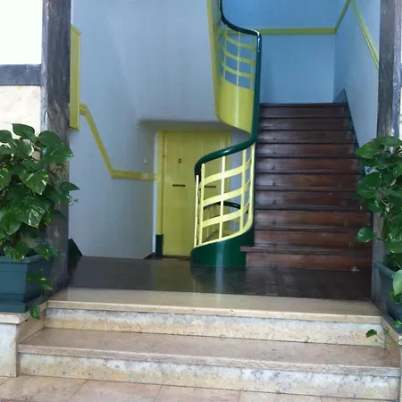 بيت ضيافة Residencial Valentina 5*